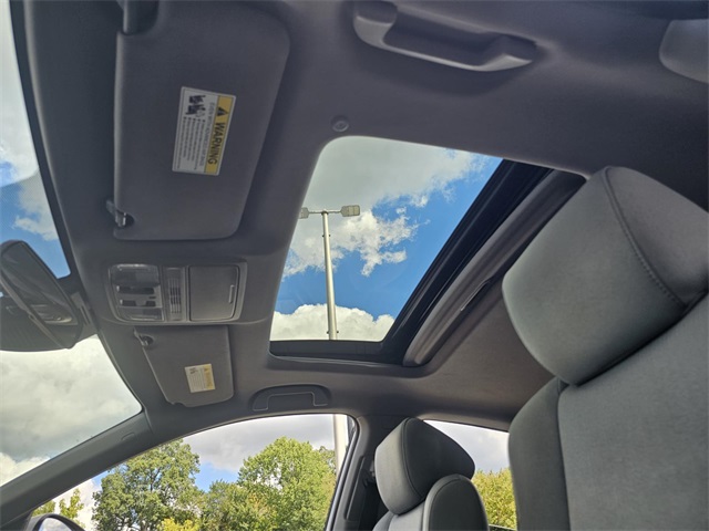 2019 Honda Accord EX photo 24