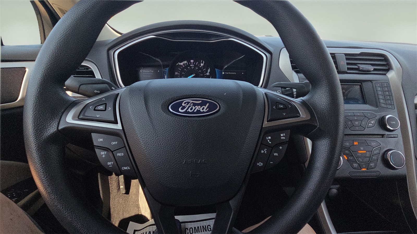 2018 Ford Fusion Hybrid S photo 11