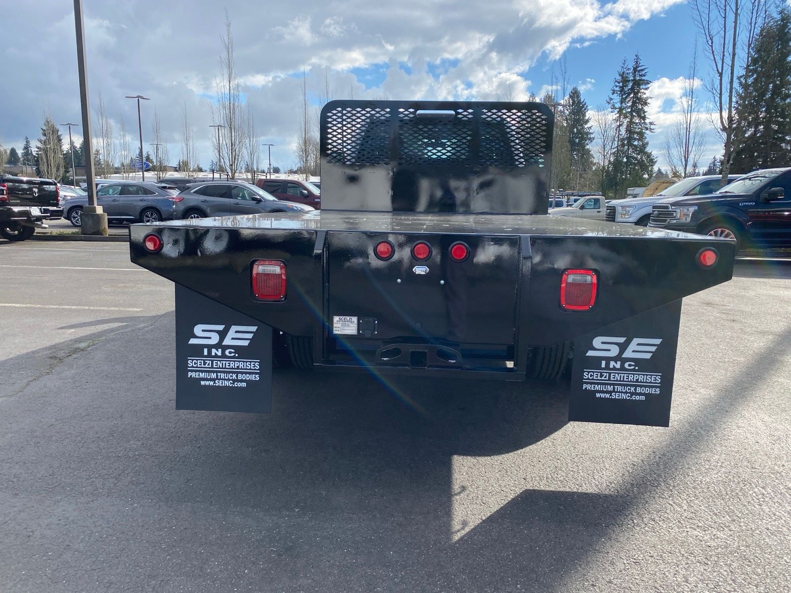 2024 Ford F-550 XL photo 6