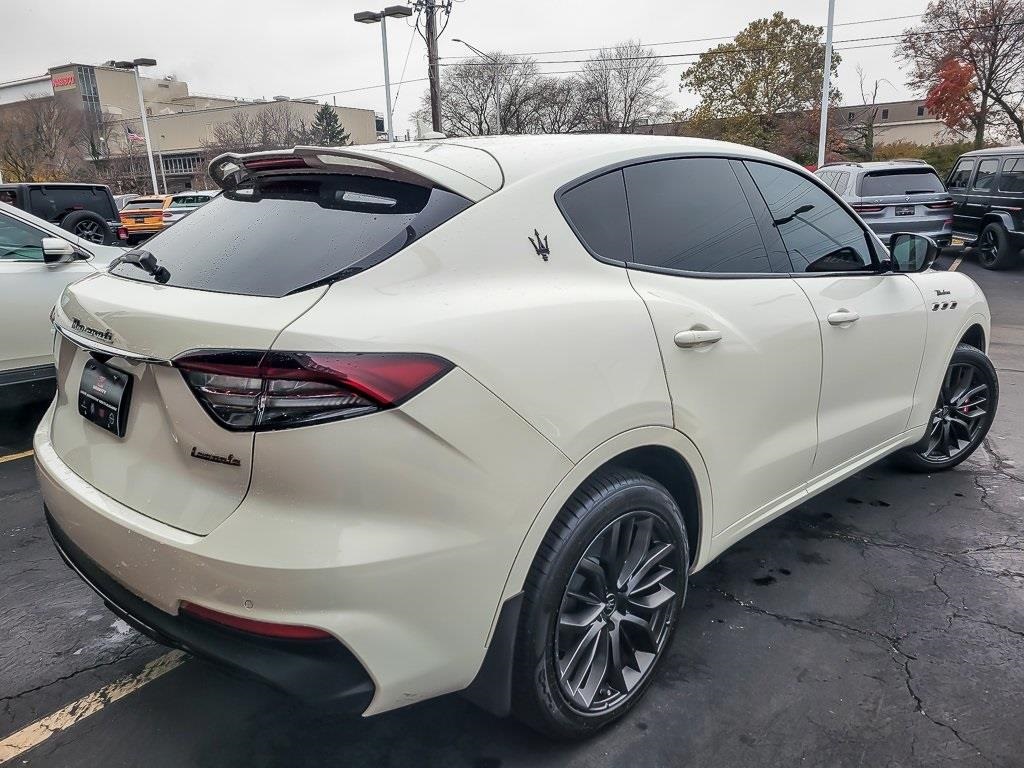 2022 MASERATI LEVANTE - Image 6