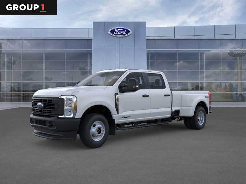2026 Ford F-350 Super Duty XL's photo