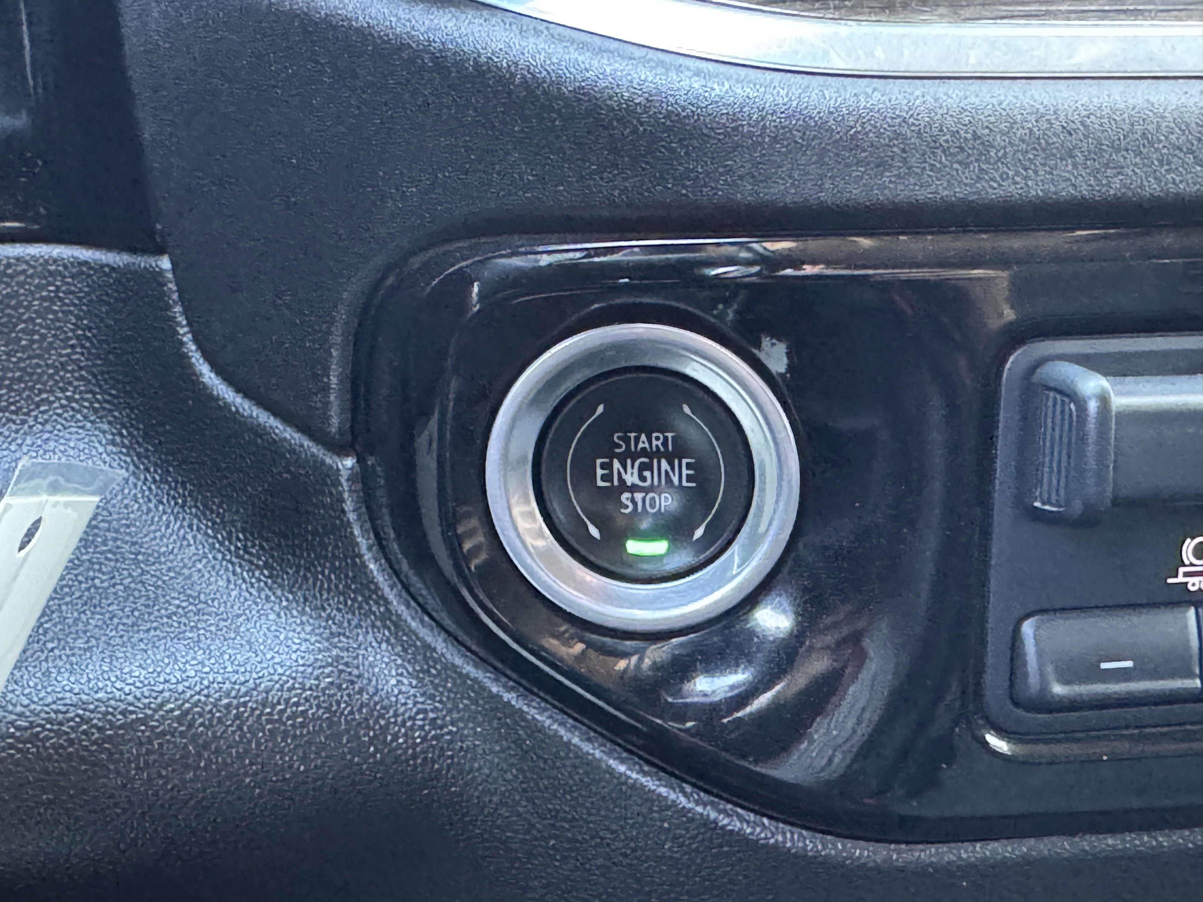 2024 Chevrolet Silverado 2500HD LT photo 9