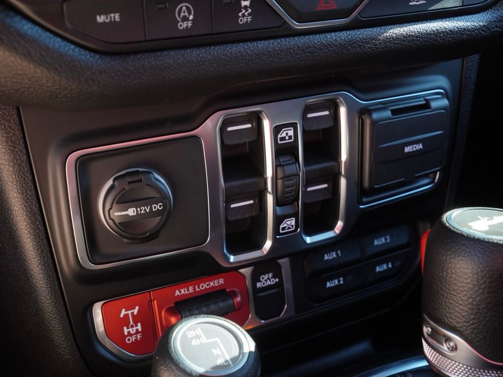 New 2026 Anvil Clear-Coat Exterior Paint Jeep Willys image 12