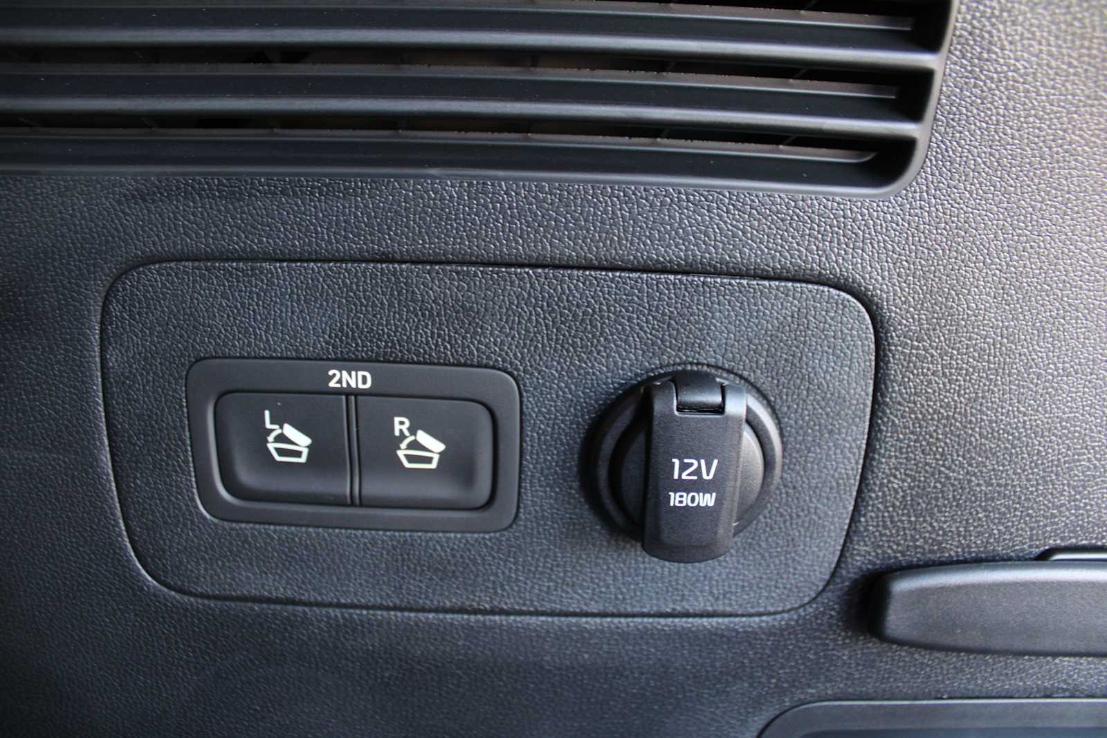 2025 Kia Sorento Hybrid EX photo 11