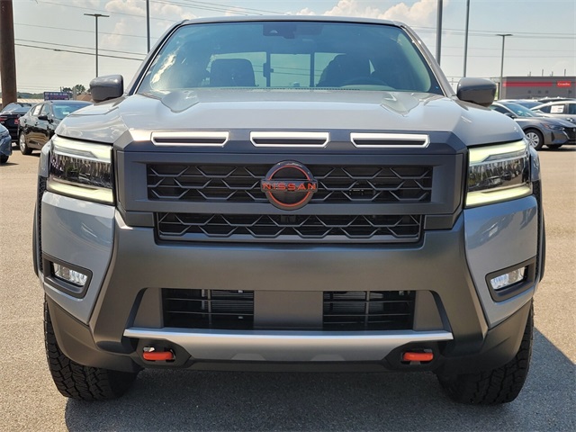 2025 Nissan Frontier Crew Cab PRO-X photo 5