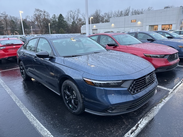 2025 Honda Accord SE's photo