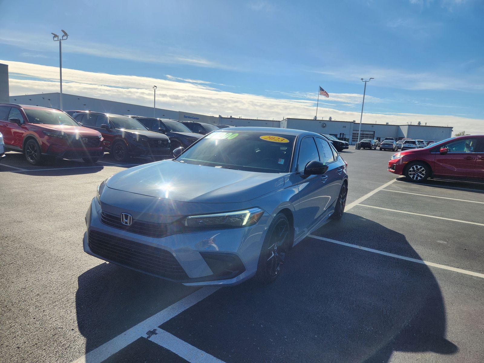 2023 Honda Civic Sport photo 2