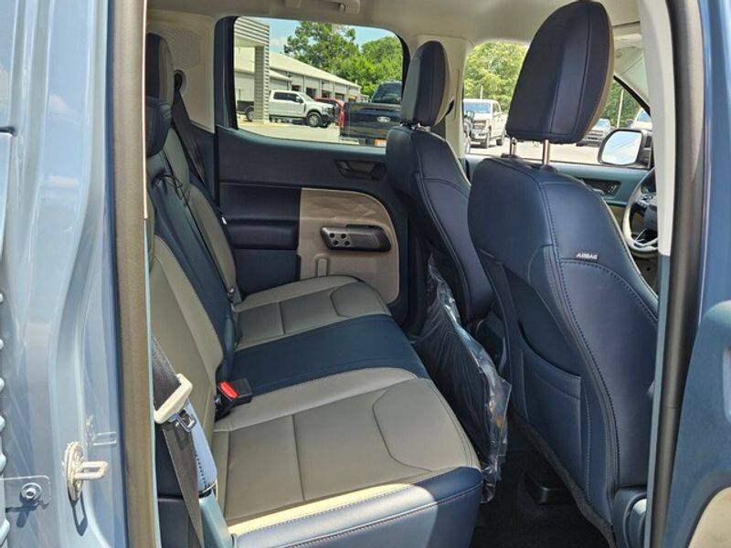 2025 Ford Maverick Lariat photo 14