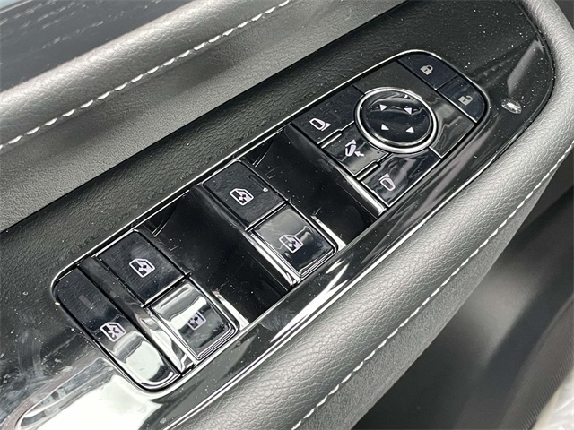 2025 Infiniti QX80 Sensory photo 28