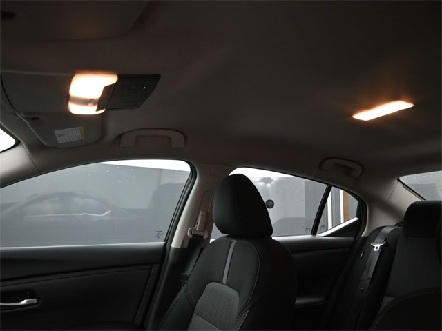 2025 Nissan Sentra SV photo 20