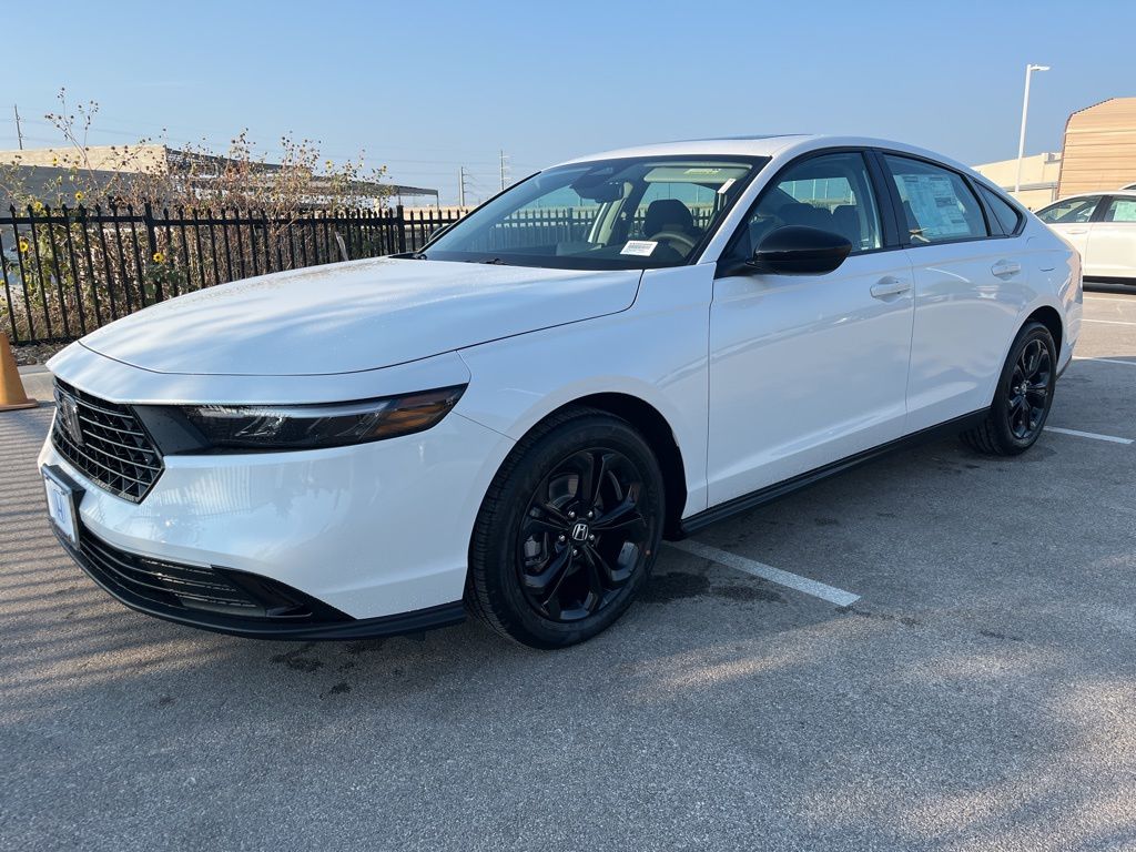 2025 Honda Accord SE's photo