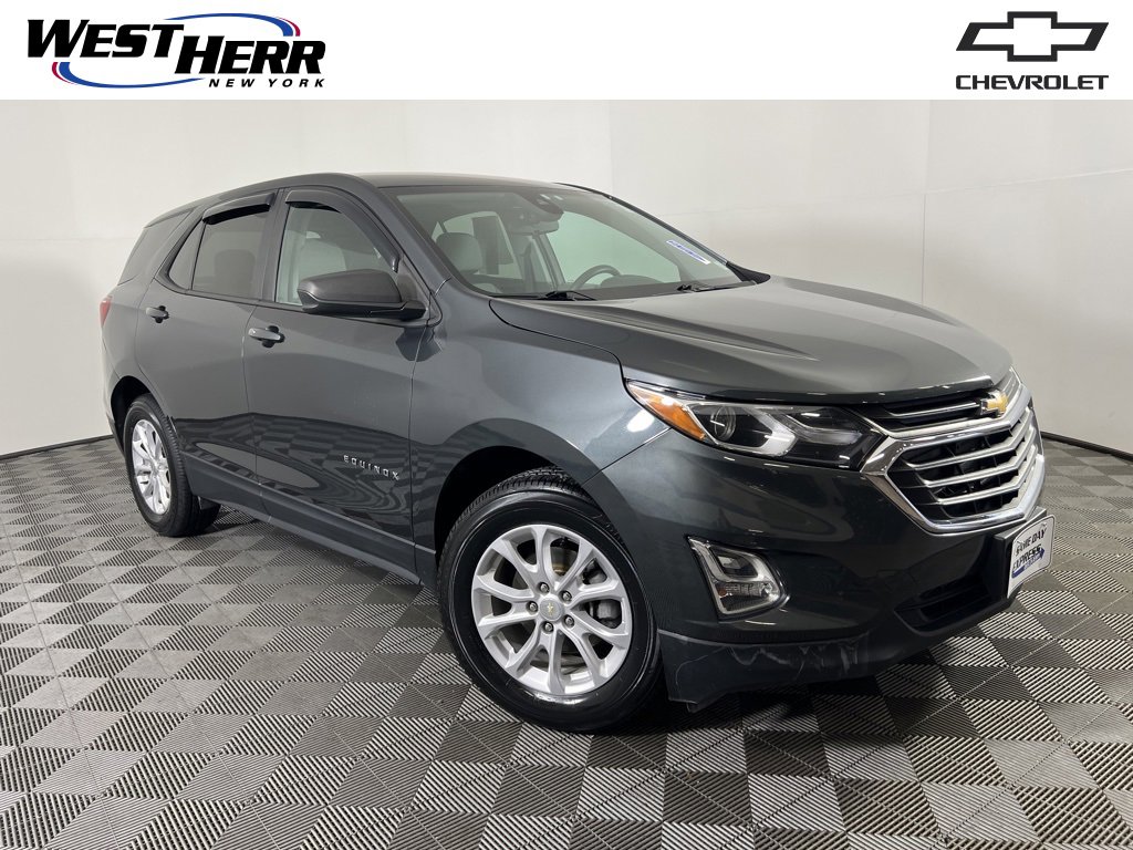 2020 Chevrolet Equinox LS's photo