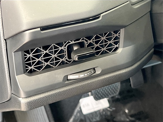 2025 Honda Accord LX photo 12