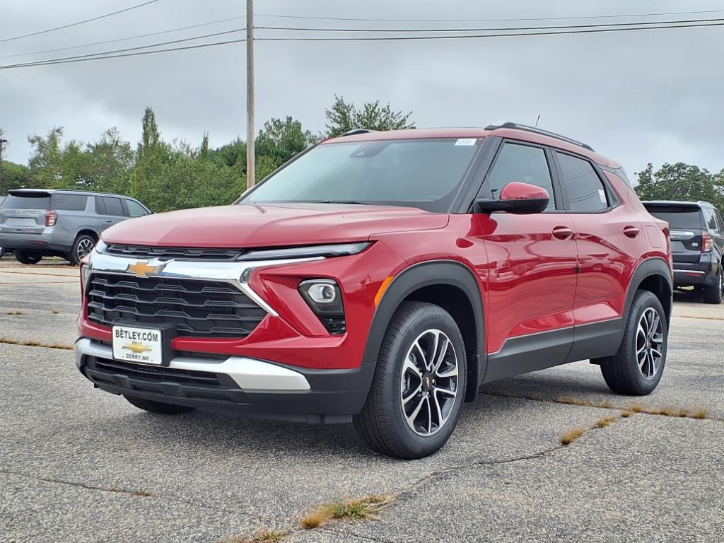 2026 Chevrolet Trailblazer LT photo 2