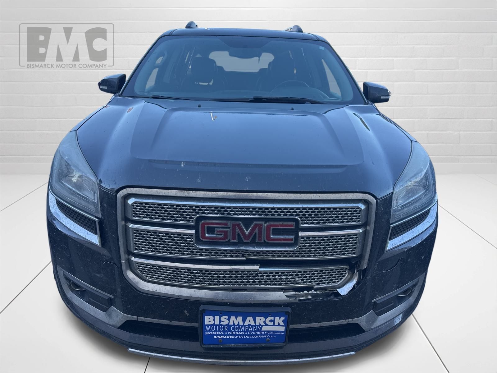 2013 Gmc Acadia Denali photo 2