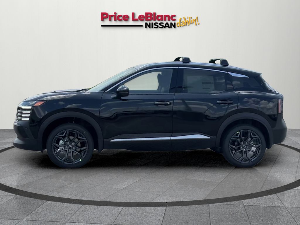 2025 Nissan Kicks SR photo 4