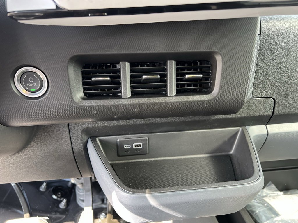 2025 Chevrolet BrightDrop 400 photo 16