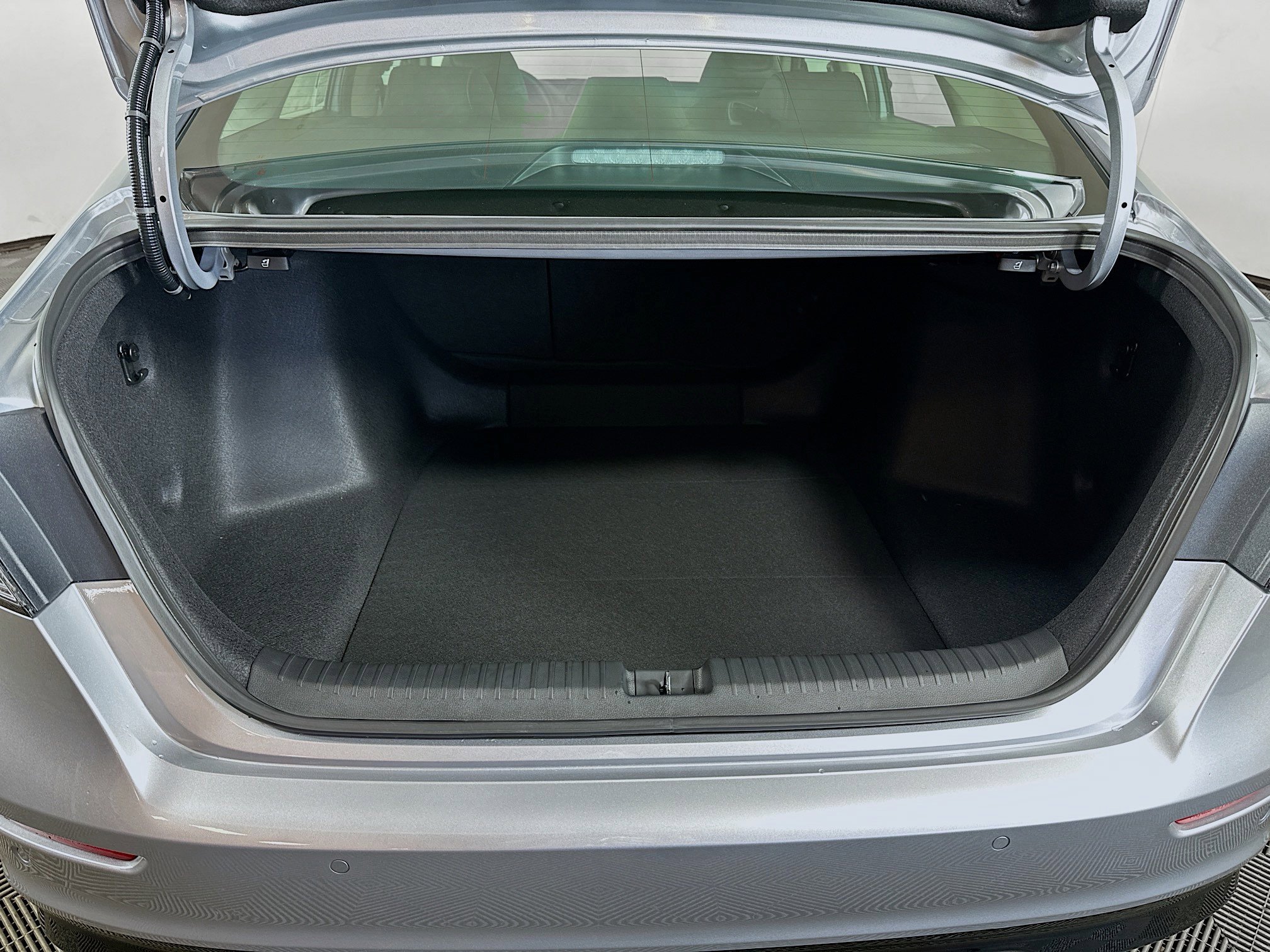 2025 Honda Accord Hybrid EX-L photo 25