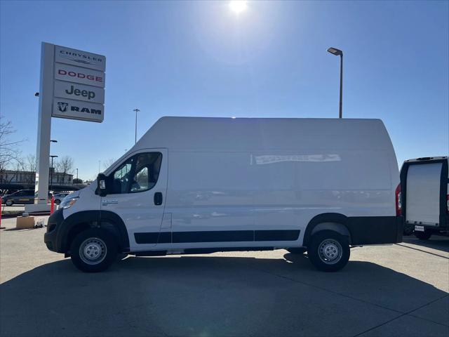 2025 Ram ProMaster 3500 photo 3