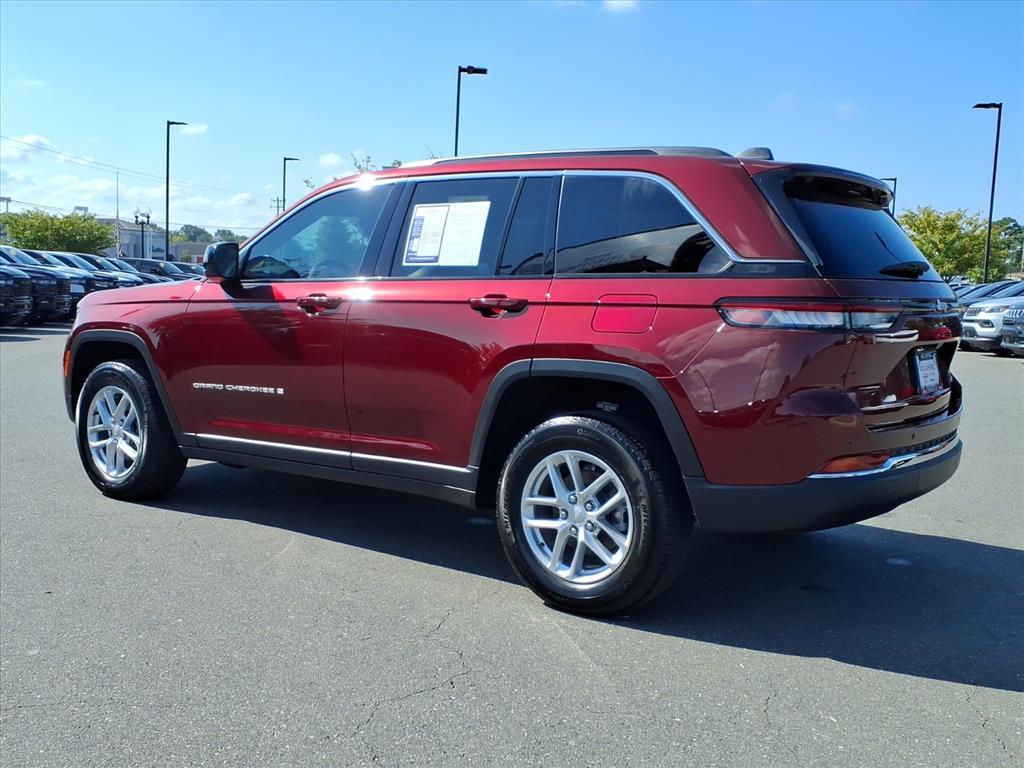 2024 Jeep Grand Cherokee Laredo X photo 14