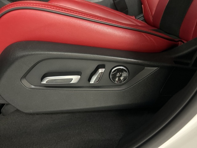 2022 Acura MDX A-Spec SH-AWD photo 10