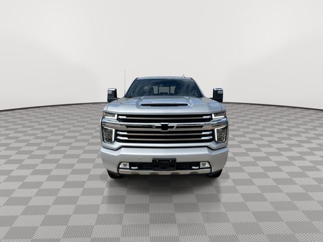 2021 Chevrolet Silverado 2500HD High Country photo 3