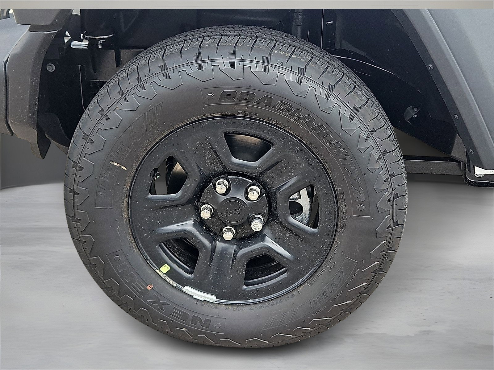 2025 Ram 1500 Tradesman photo 4
