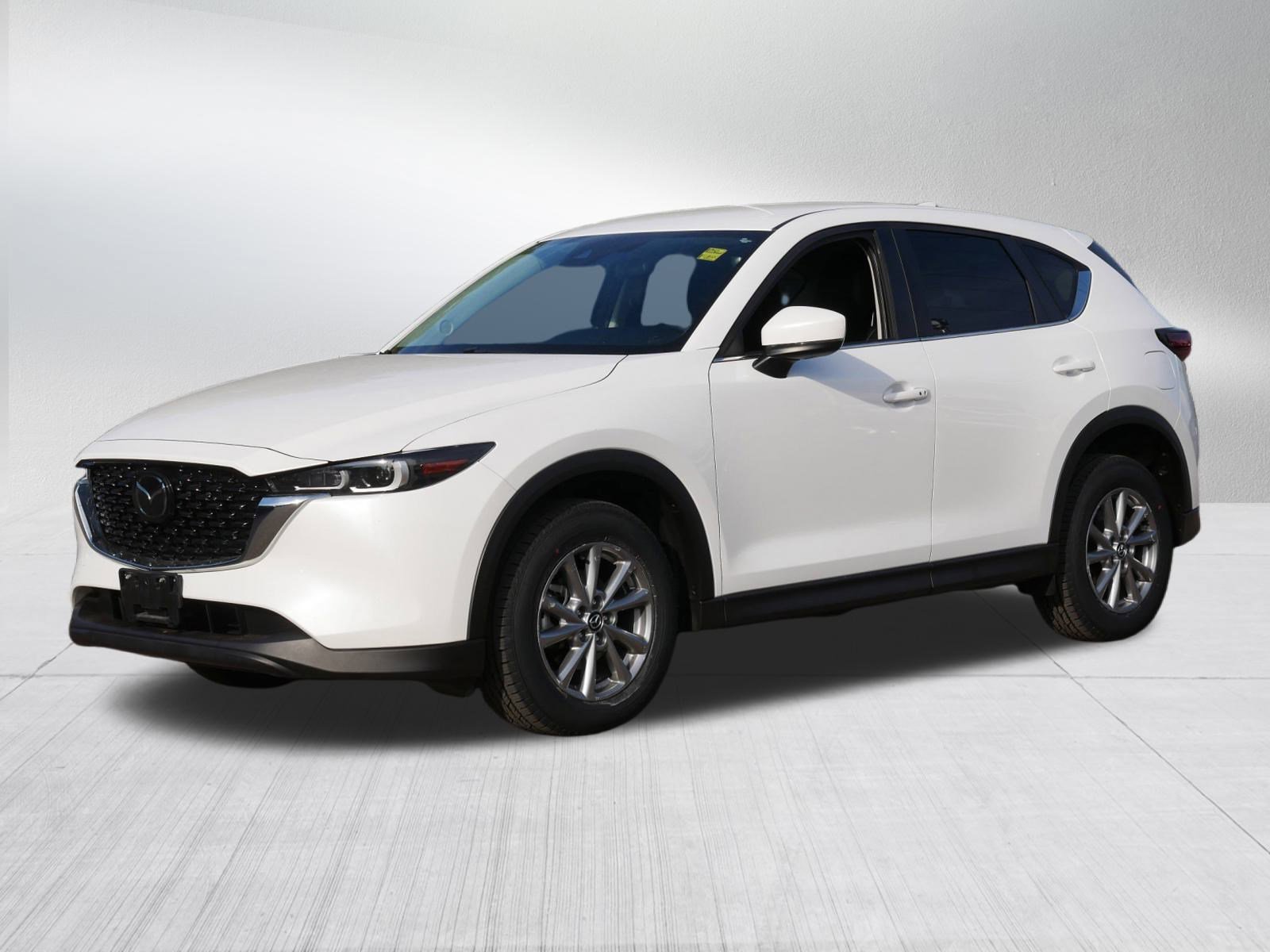 2022 Mazda CX-5 2.5 Select photo 3