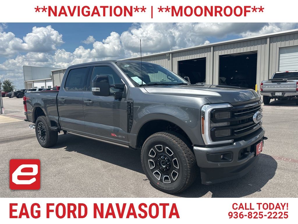 2026 Ford F-250 Super Duty Platinum's photo