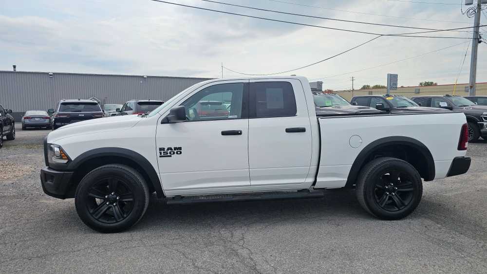 2022 Ram 1500 Classic Warlock photo 2
