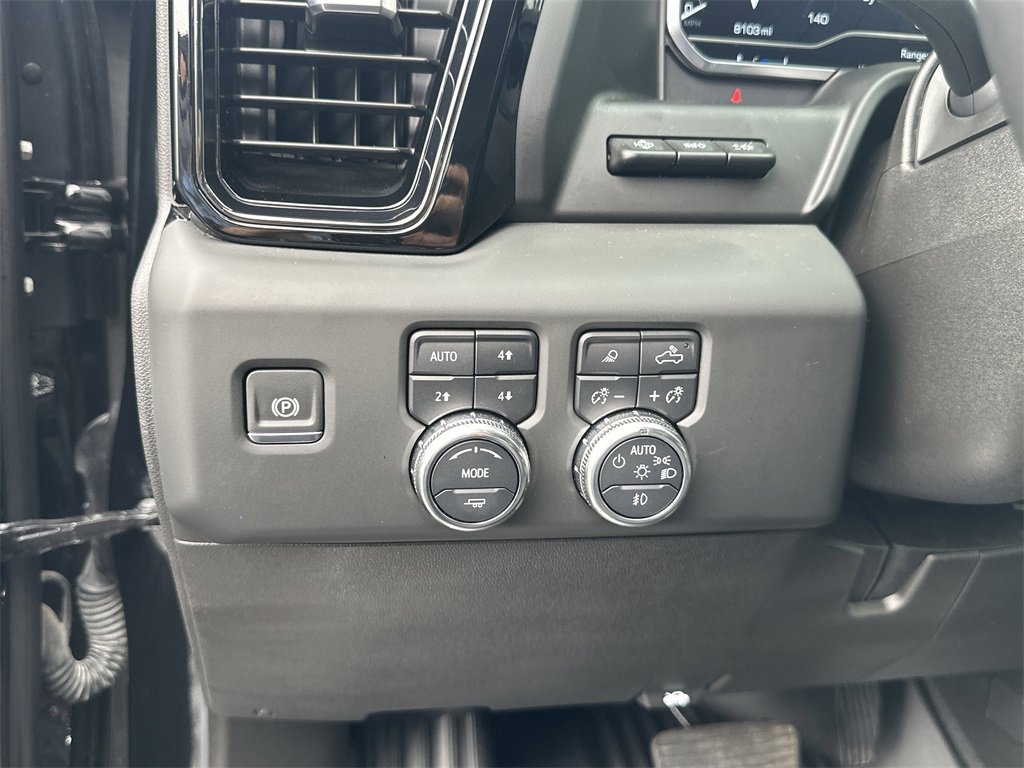 2024 Gmc Sierra HD AT4 photo 18