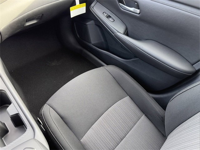 2025 Nissan Sentra SV photo 25