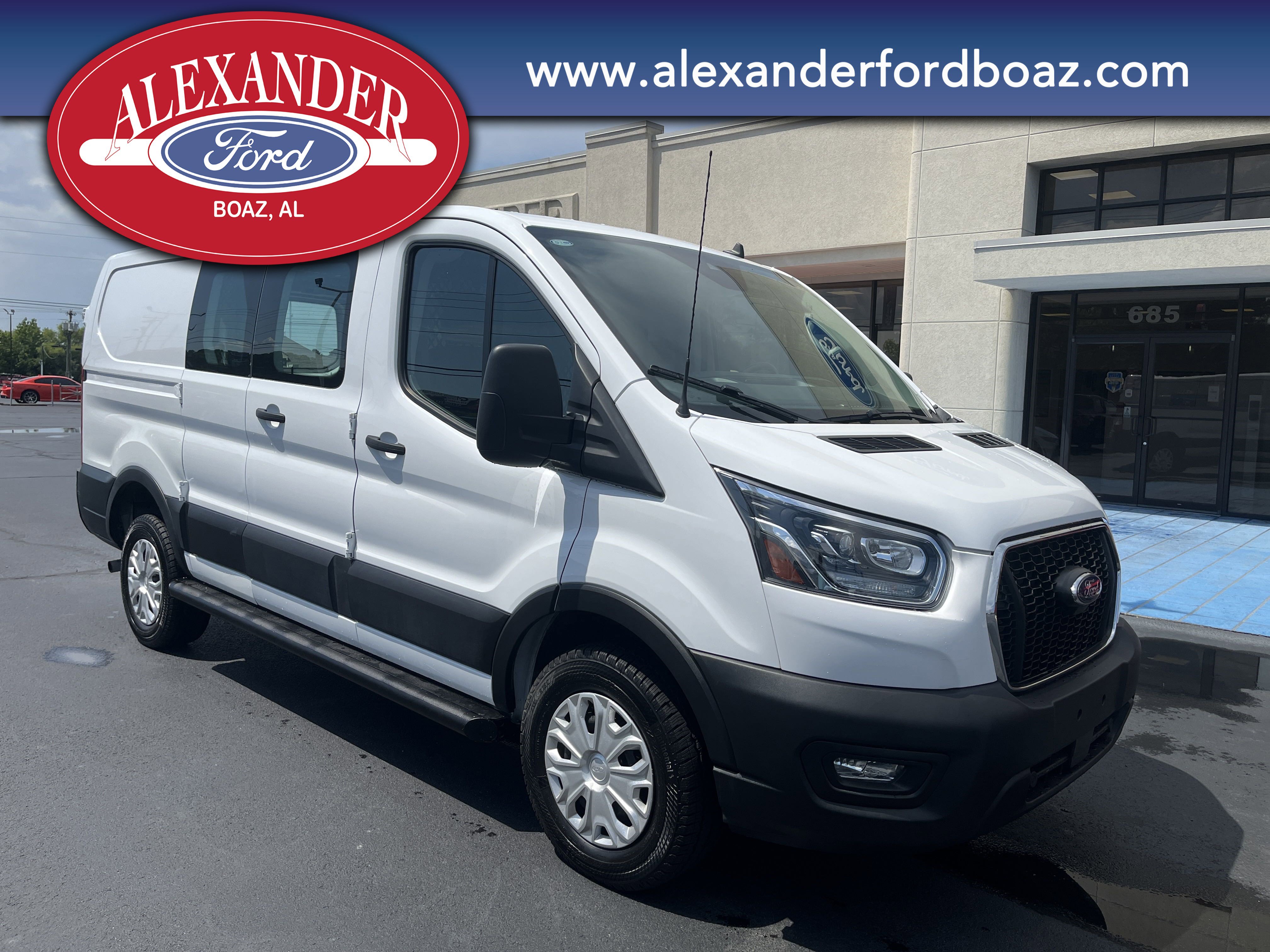 2023 Ford Transit photo 3