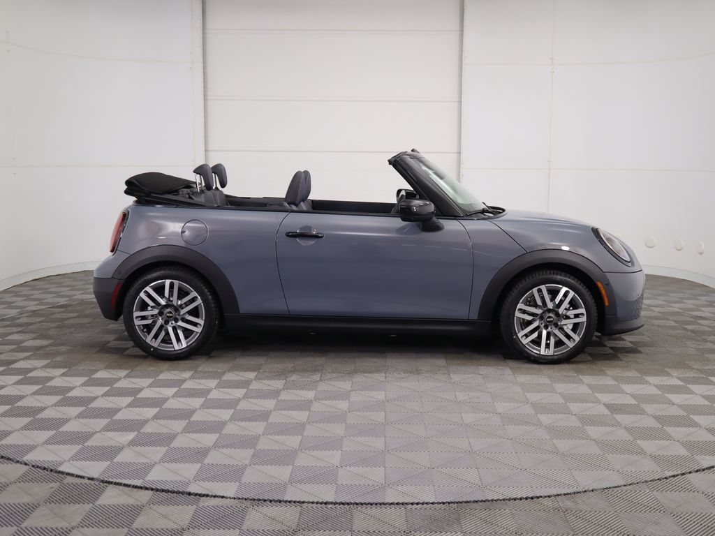 2026 Mini Cooper Convertible Iconic photo 4