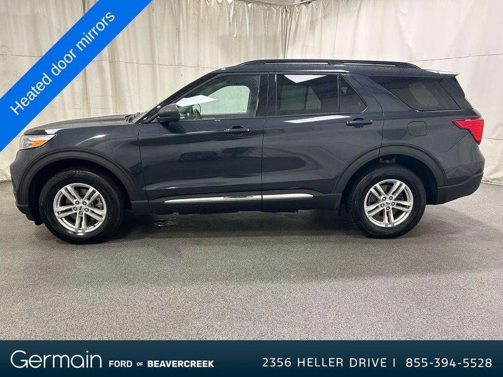 2023 Ford Explorer XLT photo 2