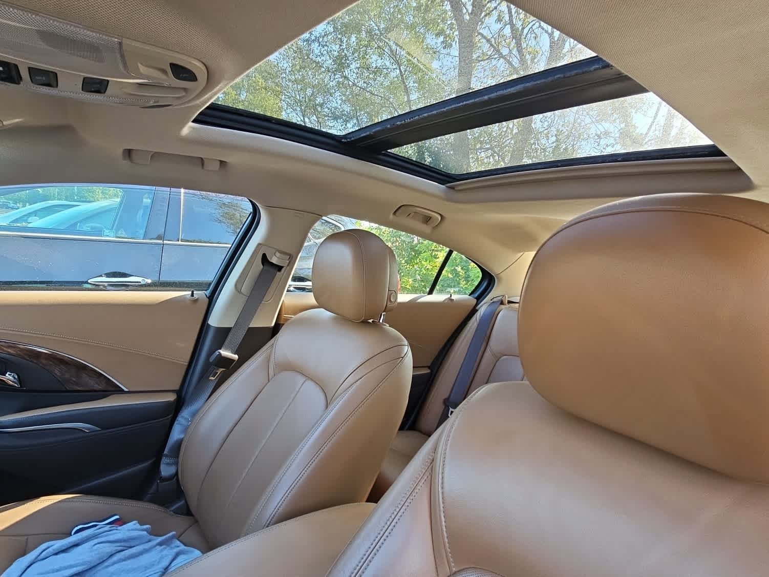2014 Buick LaCrosse Premium II photo 4