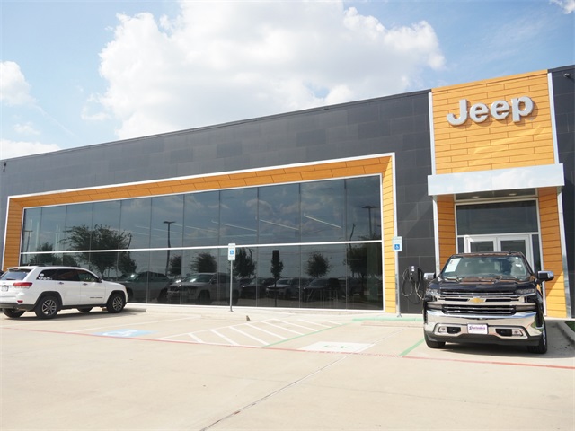 2026 Jeep Wrangler Sport photo 2