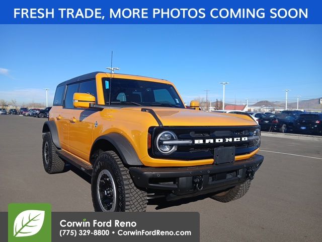 2022 Ford Bronco 4-Door Outer Banks's photo
