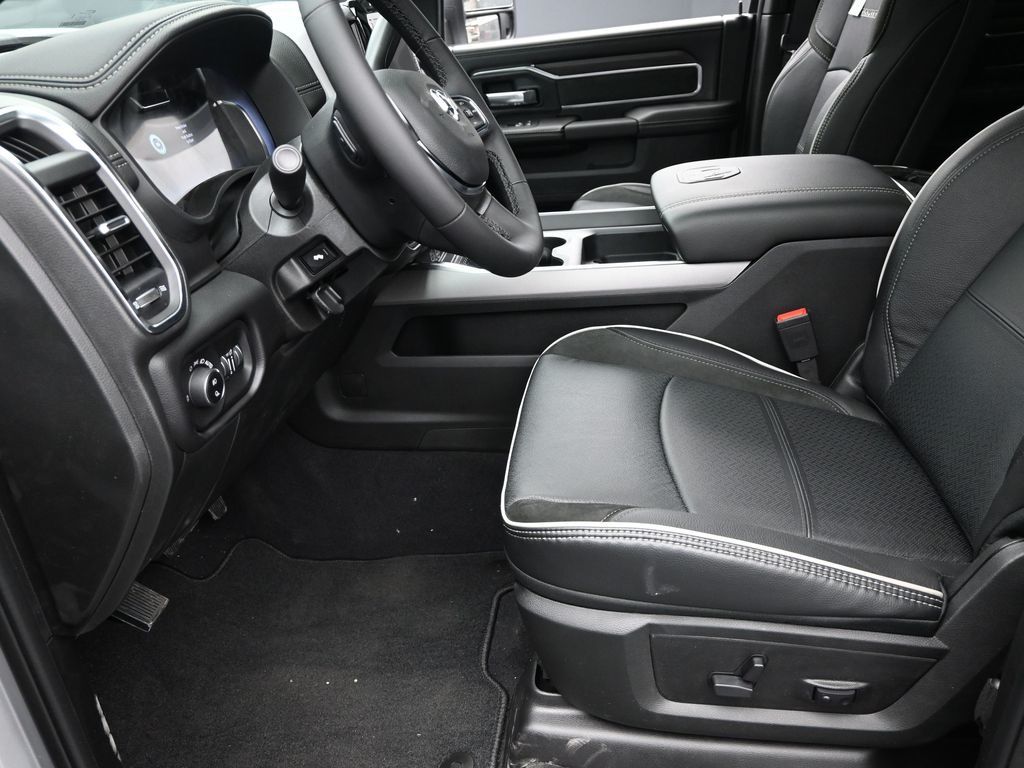 2026 Ram 2500 Laramie photo 11