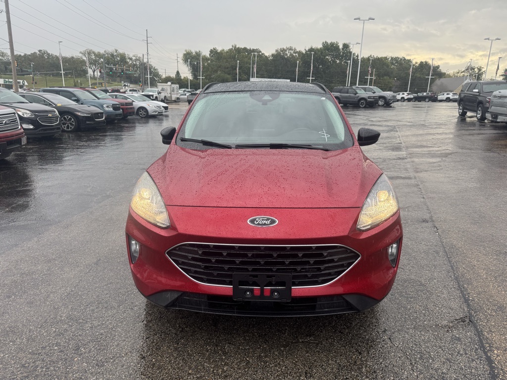 Used 2022 Ford Escape SEL with VIN 1FMCU9H97NUA54223 for sale in Kansas City