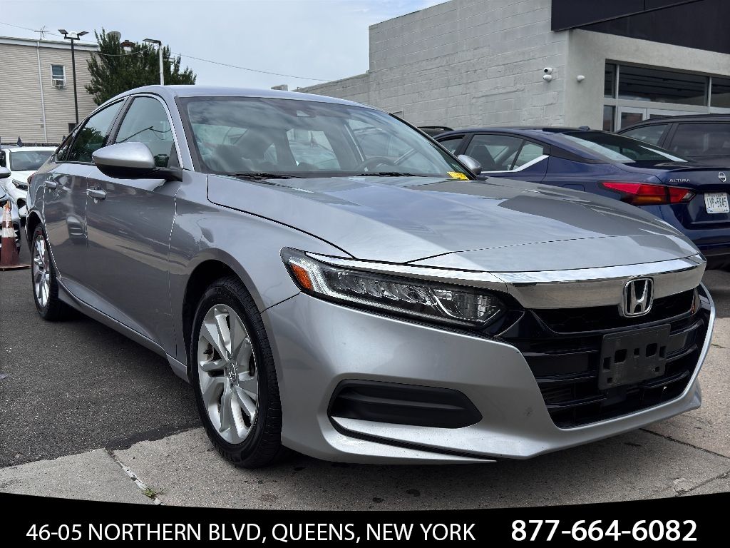 2019 Honda Accord LX 1.5T photo 3