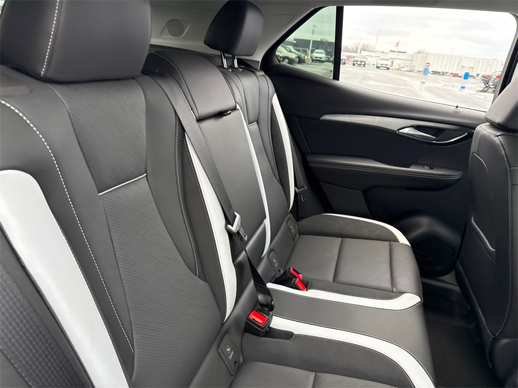 2025 Buick Envision Sport Touring photo 37