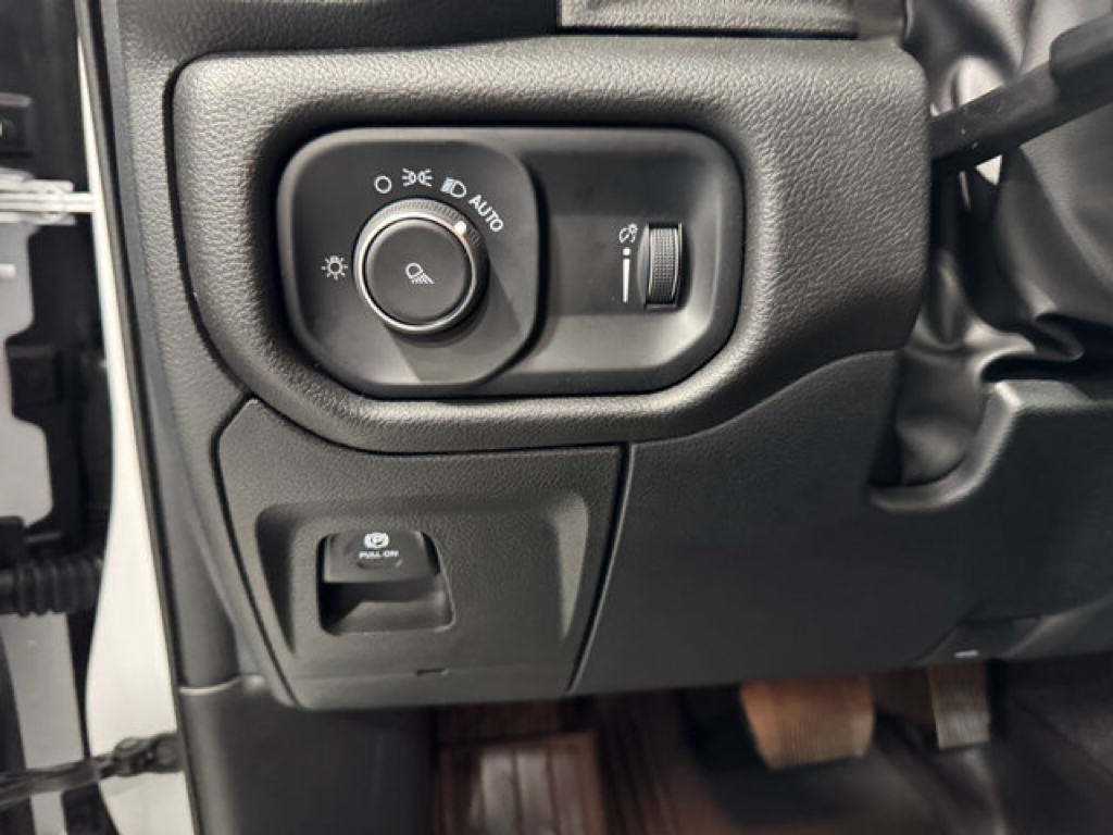 2026 Ram 1500 Tradesman photo 23