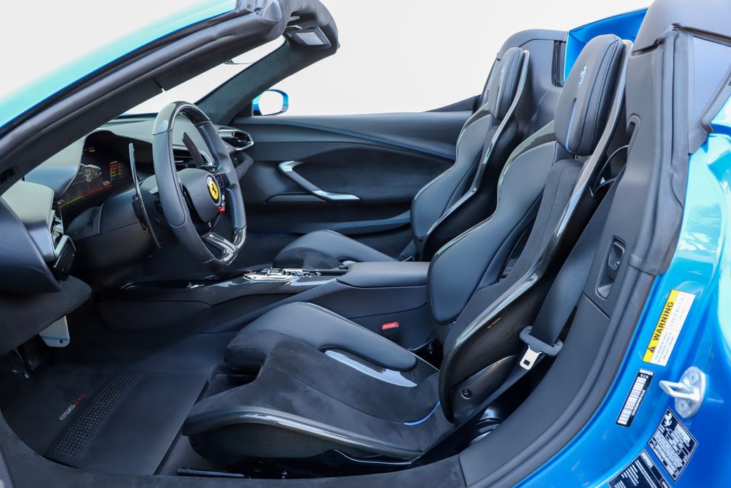 2024 Ferrari 296 GTS photo 11