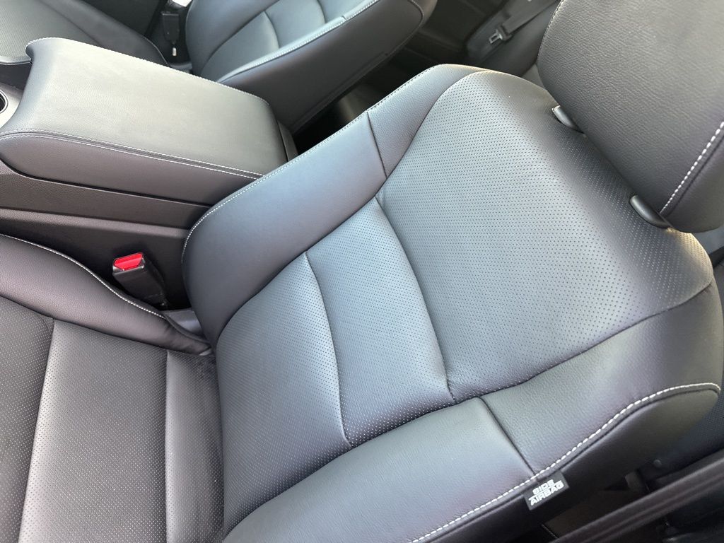 2024 Honda Ridgeline RTL photo 2