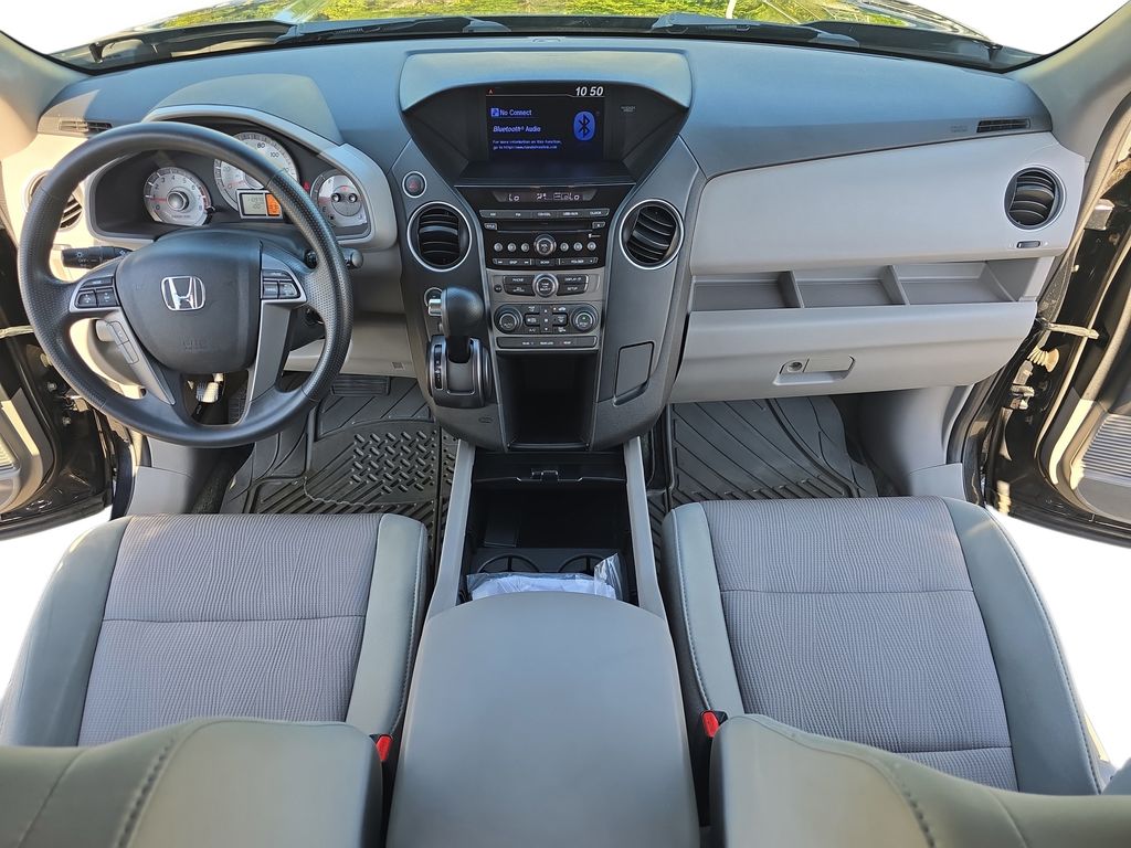 2015 Honda Pilot EX photo 8