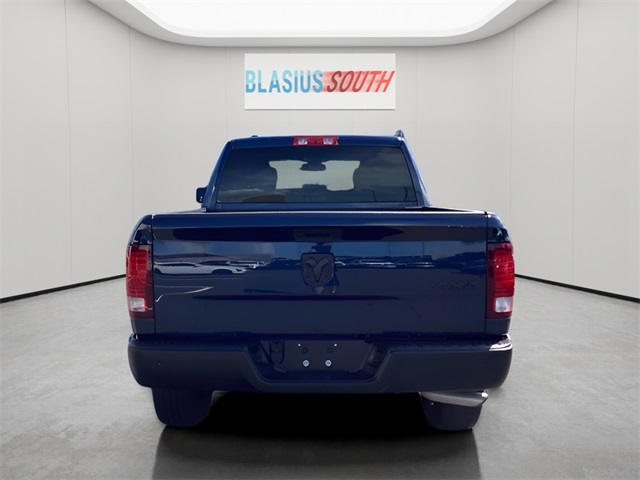 2022 Ram 1500 Classic Warlock photo 4