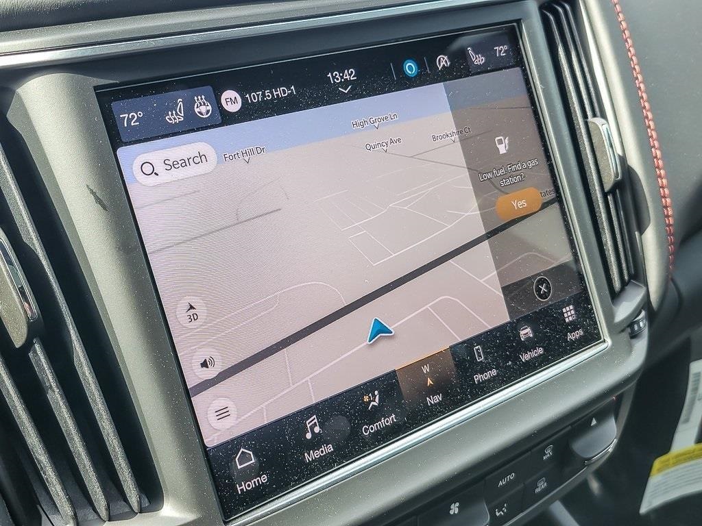 2024 Maserati Levante GT photo 13