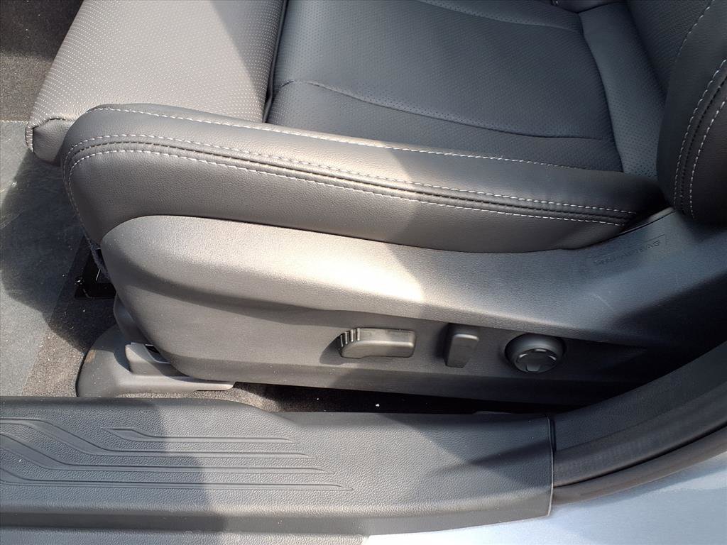 2025 Subaru Outback Limited photo 14