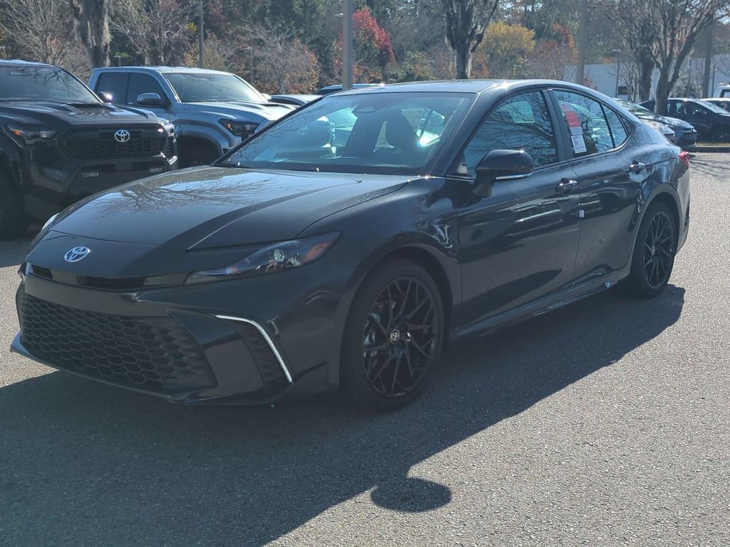 2026 Toyota Camry SE's photo